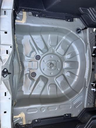 Toyota Yaris Cross 1.5 DYNAMIQ AIRCO CAMERA LED B.J 2022 Let op 6278 km picture 19