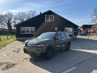 Unfallwagen Dacia Duster AUTOMAAT 1.6 HYBRIDE NAVI CLIMA CAMERA PDC LED B.J 12-2024 2024/12
