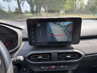 Dacia Sandero STEPWAY 110 PK EXTREEM NAVI CLIMA CAMERA LED B.J 2024 picture 13