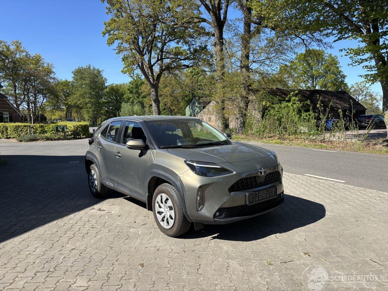 Toyota Yaris Cross 125 PK DYNAMIQ AIRCO CAMERA B.J 07-2022 6300 KM !!!!