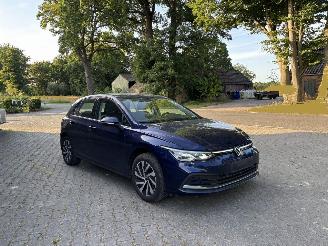 Unfallwagen Volkswagen Golf 8 GTE 1.4 PLUG IN HYBRIDE AUTOMAAT STYLE NAVI CLIMA CAMERA LED B.J 10-2023 2023/10