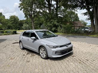 Volkswagen Golf FACELIFT 8.5 1.5 EDITION CLIMA CAMERA LED PDC B.J 2025 picture 3