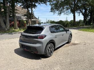 Peugeot 208 GT HYBRIDE 136 PK PANO AUTOMAAT NAVI CLIMA CAMERA LED B.J 2025 picture 2