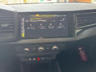 Audi A1 TFSI 95 PK VIRT DASH AIRCO PDC B.J 2023 LICHTE SCHROEFSCHADE picture 17