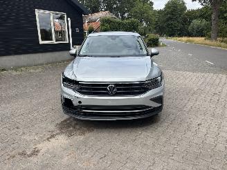 Volkswagen Tiguan 1.5 AUTOMAAT 150 PK NAVI CLIMA CAMERA LED TREKHAAK B.J 2024 picture 16