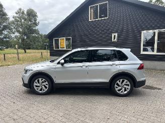 Volkswagen Tiguan 1.5 AUTOMAAT 150 PK NAVI CLIMA CAMERA LED TREKHAAK B.J 2024 picture 7