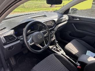 Volkswagen T-Cross 110 PK AUTOMAAT NAVI CLIMA CAMERA VIRT DASH B.J 09-2023 picture 9