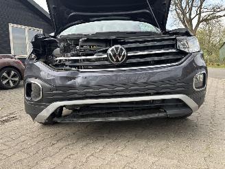 Volkswagen T-Cross SI 110 PK STYLE NAVI CLIMA CAMERA VIRT DASH B.J 09-2022 PLAATSCHADE picture 13
