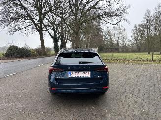 Skoda Octavia TSI AUTOMAAT HYBRIDE NAVI CLIMA VIRT DASH CAMERA TREKHAAK LED B.J 12-2024 picture 6
