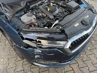 Skoda Octavia TSI AUTOMAAT HYBRIDE NAVI CLIMA VIRT DASH CAMERA TREKHAAK LED B.J 12-2024 picture 22