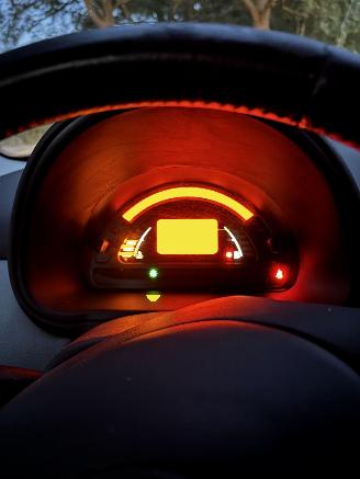 Citroën C3 1.4 Edition 5-drs Stuurbekr Elec pakket Trekhaak B.J 2003 APK Mei 2027 picture 10