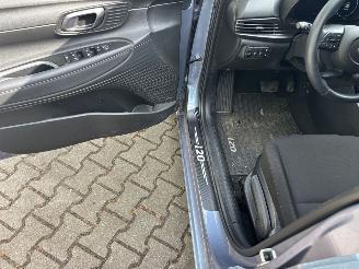 Hyundai I-20 AUTOMAAT 100 PK PREMIUM SPORT BOSE NAVI CLIMA CAMERA LED B.J 12-2024 picture 20