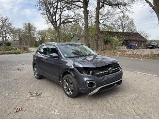 Volkswagen T-Cross 110 PK STYLE NAVI CLIMA CAMERA VIRT DASH B.J 09-2022 PLAATSCHADE picture 3