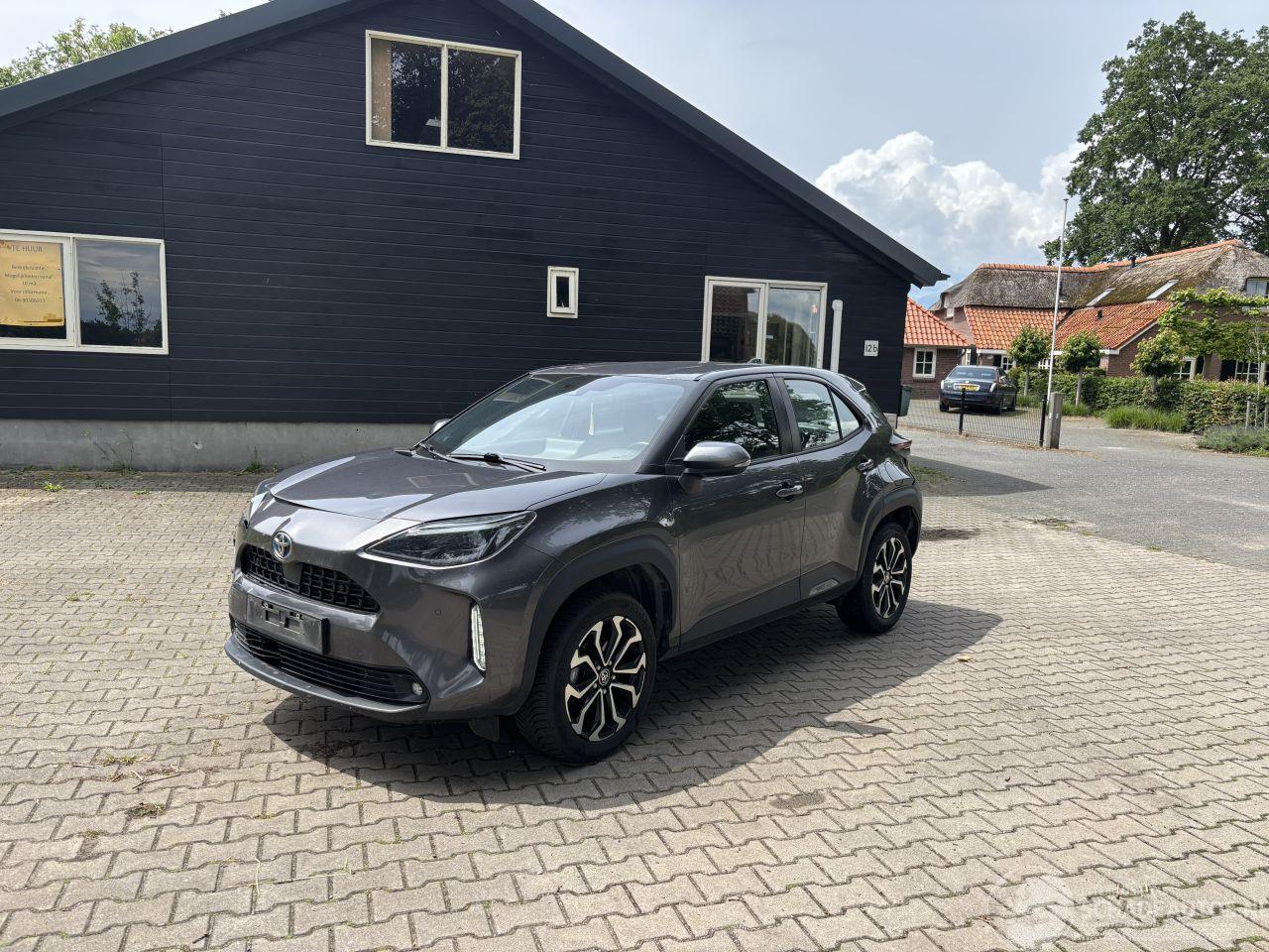Toyota Yaris Cross 1.5 AUTOMAAT HYBRIDE NAVI CLIMA CAMERA PDC B.J 06-2023