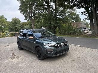Dacia Jogger 1.6 HYBRIDE AUTOMAAT EXTREEM 5 P NAVI CLIMA CAMERA TREKHAAK B.J 2025 picture 3