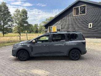 Dacia Jogger 1.8 HYBRIDE AUTOMAAT 7 PERS EXTREEM NAVI CLIMA CAMERA CRUISE LED B.J 04-2026 picture 5