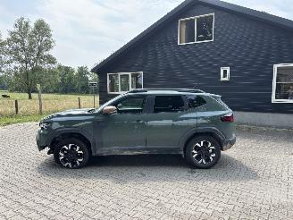 Dacia Duster AUTOMAAT 1.6 HYBRIDE NAVI CLIMA CAMERA PDC LED B.J 12-2024 picture 6