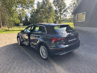 Audi A3 30 TFSI HYBRIDE AUTOMAAT SPORT CLIMA LED B.J 03-2023 picture 15