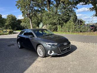 Audi A3 30 TFSI HYBRIDE AUTOMAAT SPORT CLIMA LED B.J 03-2023 picture 11