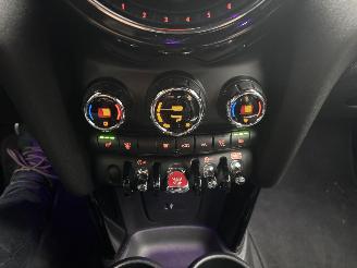 Mini Cooper S 2.0 John Works Automaat Navi Sport Clima B.J 2019 picture 17