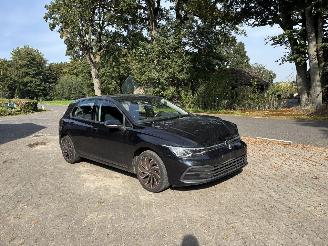 Volkswagen Golf TSI 110 PK NAVI CLIMA PDC CRUISE B.J 09-2022 picture 3