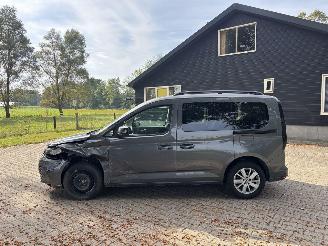 Volkswagen Caddy 1.5 GEEL KENTEKEN 116 PK CLIMA CAMERA TREKHAAK B.J 05-2025 picture 4