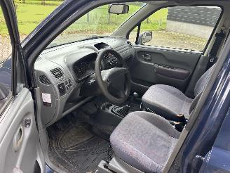 Suzuki Wagon r R + 1.3 GL MPV STUURBEKRACHTIGING ELEC PAKKET AFN TREKH B.J 2002 picture 10