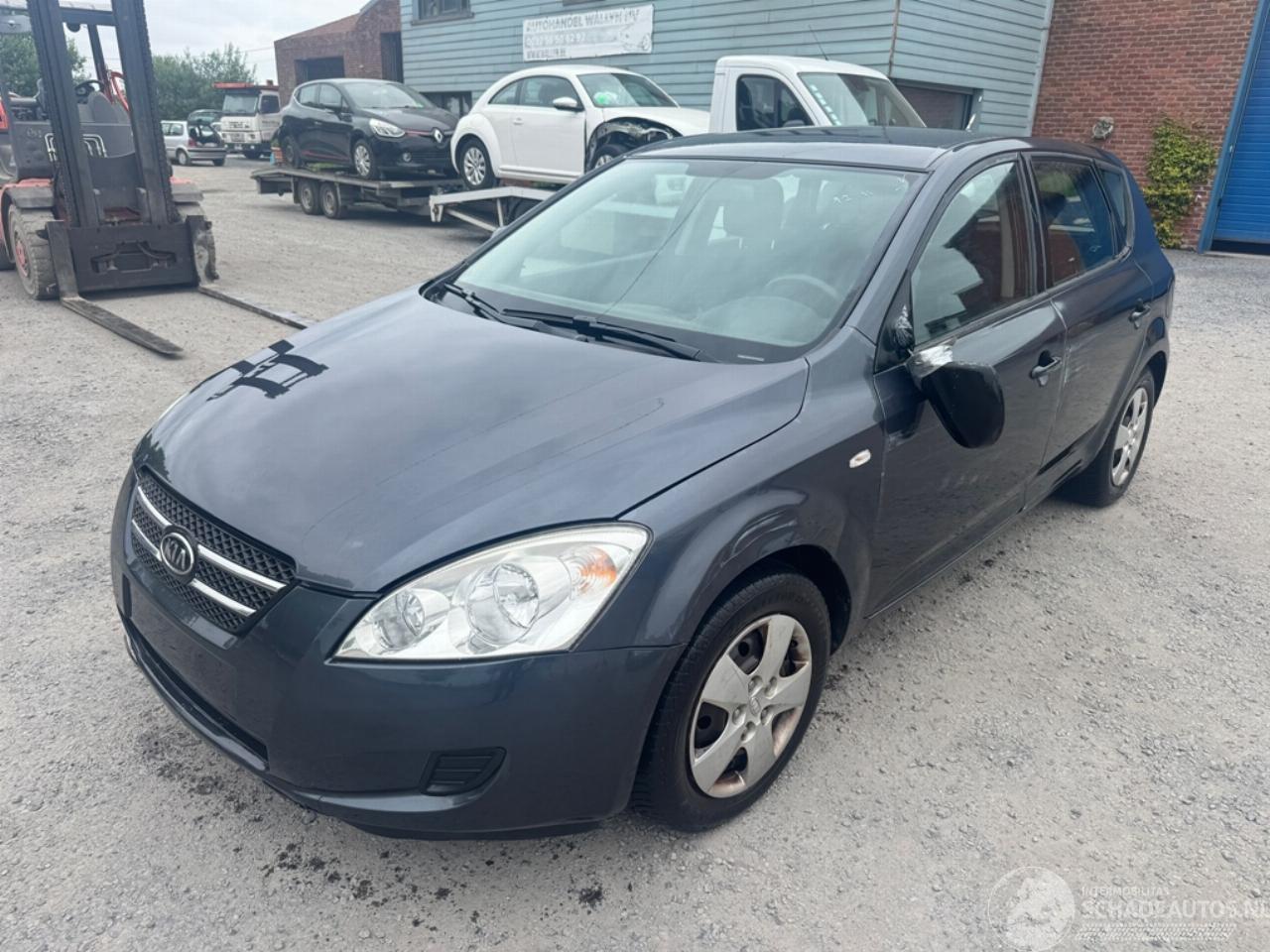 Kia Cee d 