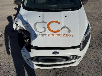Ford Fiesta  picture 9