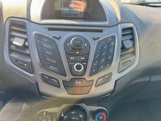 Ford Fiesta  picture 25
