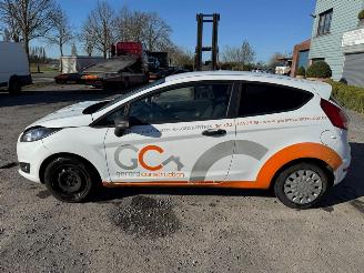 Ford Fiesta  picture 8