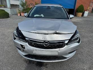 Opel Astra K picture 2