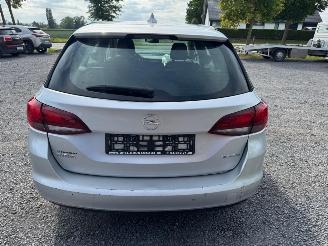 Opel Astra K picture 6