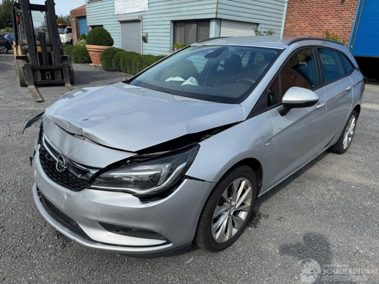 Opel Astra K