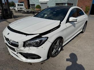 Vaurioauto  passenger cars Mercedes Cla-klasse  2019/2