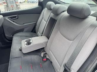 Hyundai Elantra  picture 24