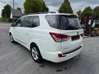 Ssang yong Rodius  picture 7