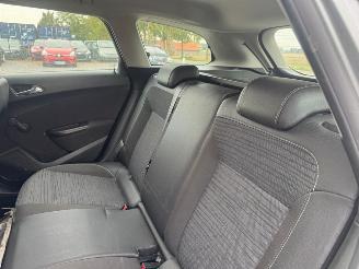 Opel Astra  picture 22