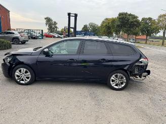 Peugeot 308 II SW ALLURE picture 8