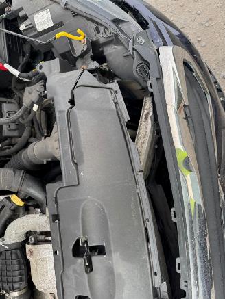 Peugeot 308 II SW ALLURE picture 19