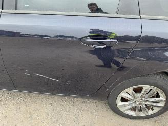 Peugeot 308 II SW ALLURE picture 31