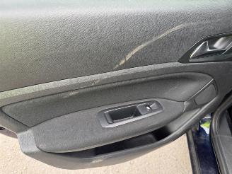 Peugeot 308 II SW ALLURE picture 40