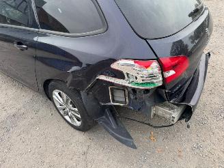 Peugeot 308 II SW ALLURE picture 29