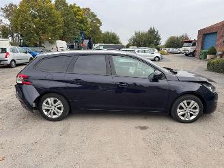 Peugeot 308 II SW ALLURE picture 4