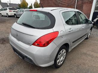 Peugeot 308  picture 5