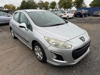 Peugeot 308  picture 3