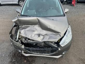 Peugeot 208 I  ACTIVE picture 9