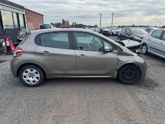 Peugeot 208 I  ACTIVE picture 4