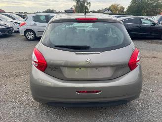 Peugeot 208 I  ACTIVE picture 6