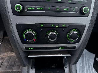Skoda Octavia II  AMBITION picture 21